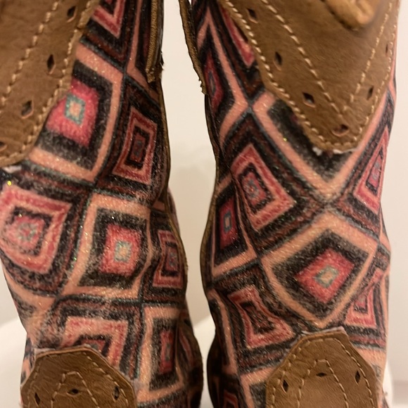 ROPER Boots. Girl’s Boots. Cowboy Boots. Cool! New already worn off. Size 9. - Picture 3 of 9